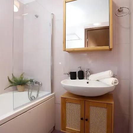Elegant Concept * Bucharest