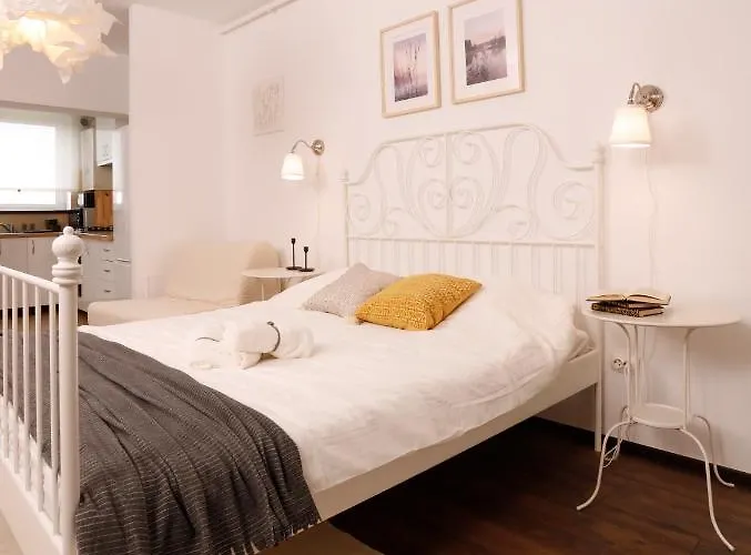 Elegant Concept * Bükreş